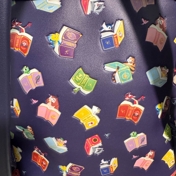 Loungefly backpack - Picture 2 of 4